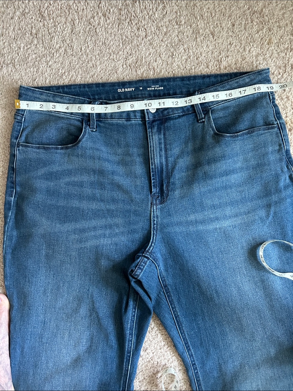 Old Navy Wow Flare Jeans - Mid Wash Wide Leg Hi rise Baggy size 16 - Picture 5 of 7